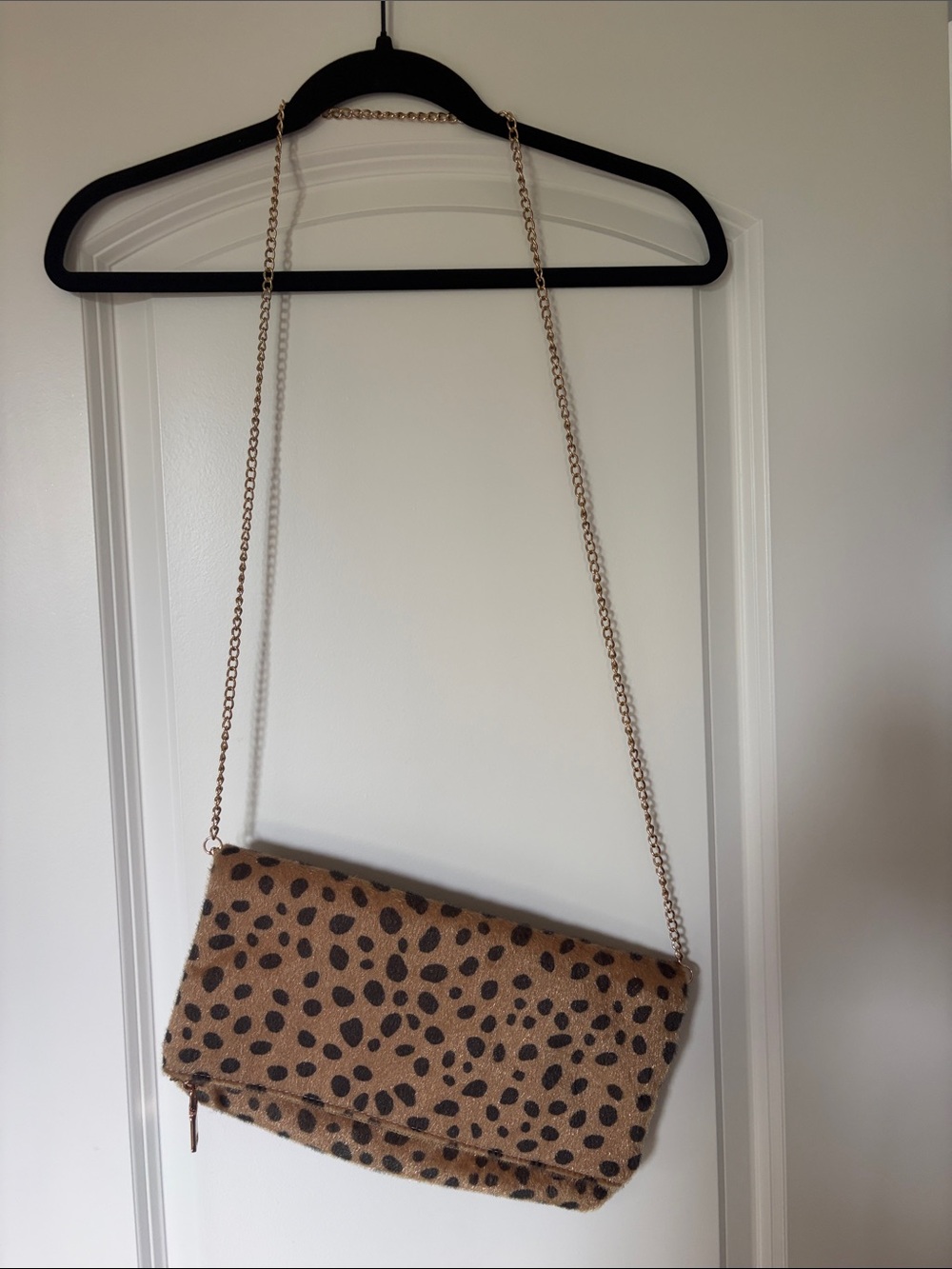 Leopard Print Chain Crossbody Bag - Tan
